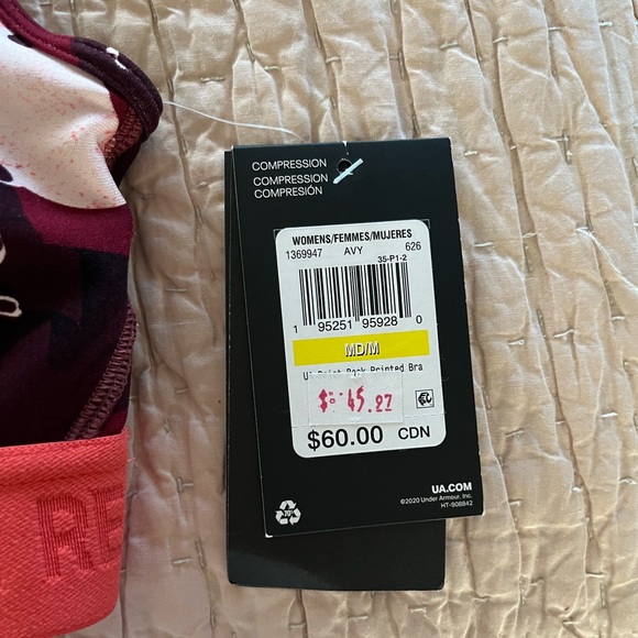 Under armour 2 compression leggings and 1 bra size M. With tags. - Picture 11 of 11
